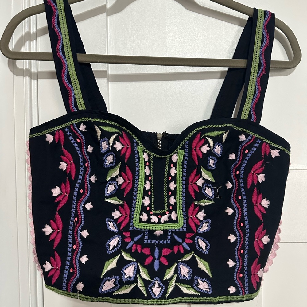 Anthropologie Navy and Pink Embroidered Crop Top